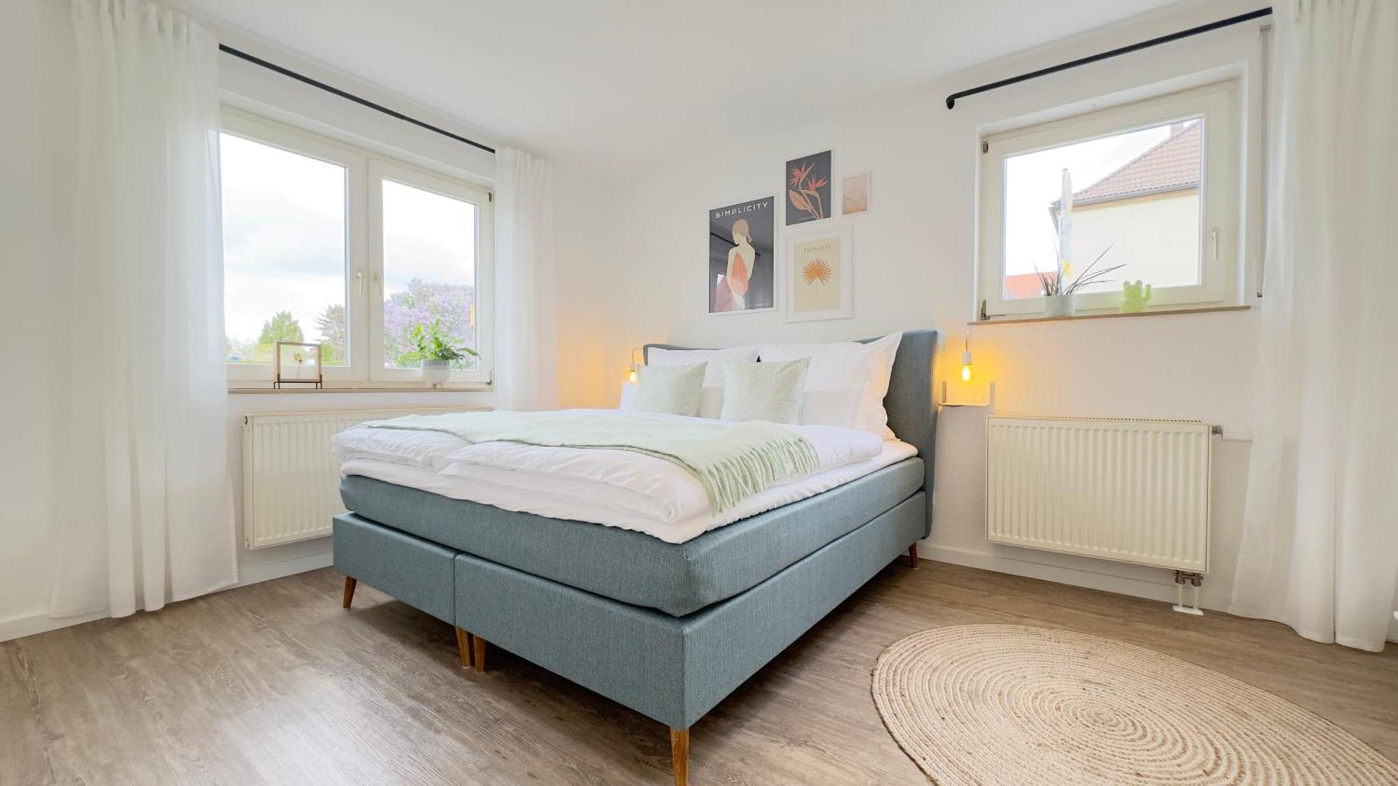 Fewo Am Park - 4P, Boxspringbett, Balkon, Smarttv, Gesundbrunnen, Familienfreundlich Halle  Bagian luar foto