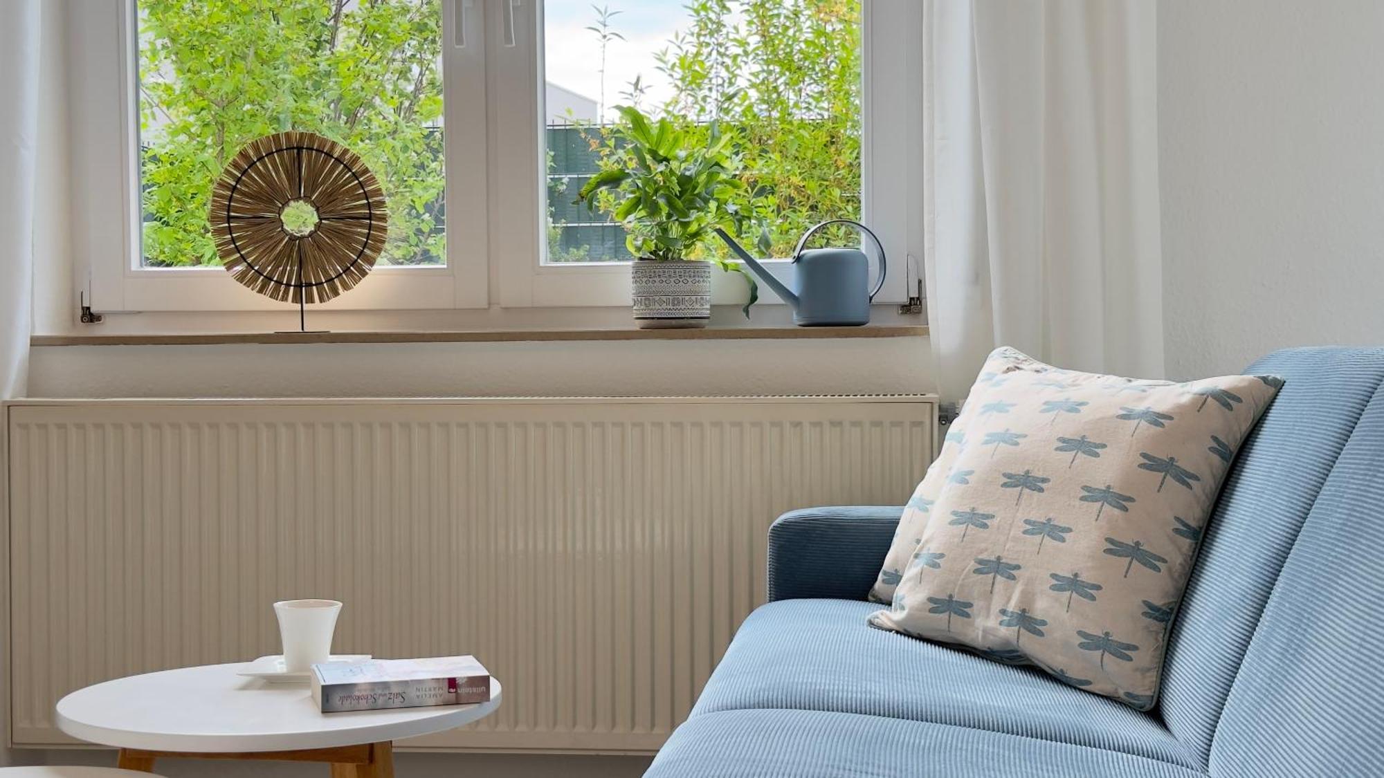 Fewo Am Park - 4P, Boxspringbett, Balkon, Smarttv, Gesundbrunnen, Familienfreundlich Halle  Bagian luar foto