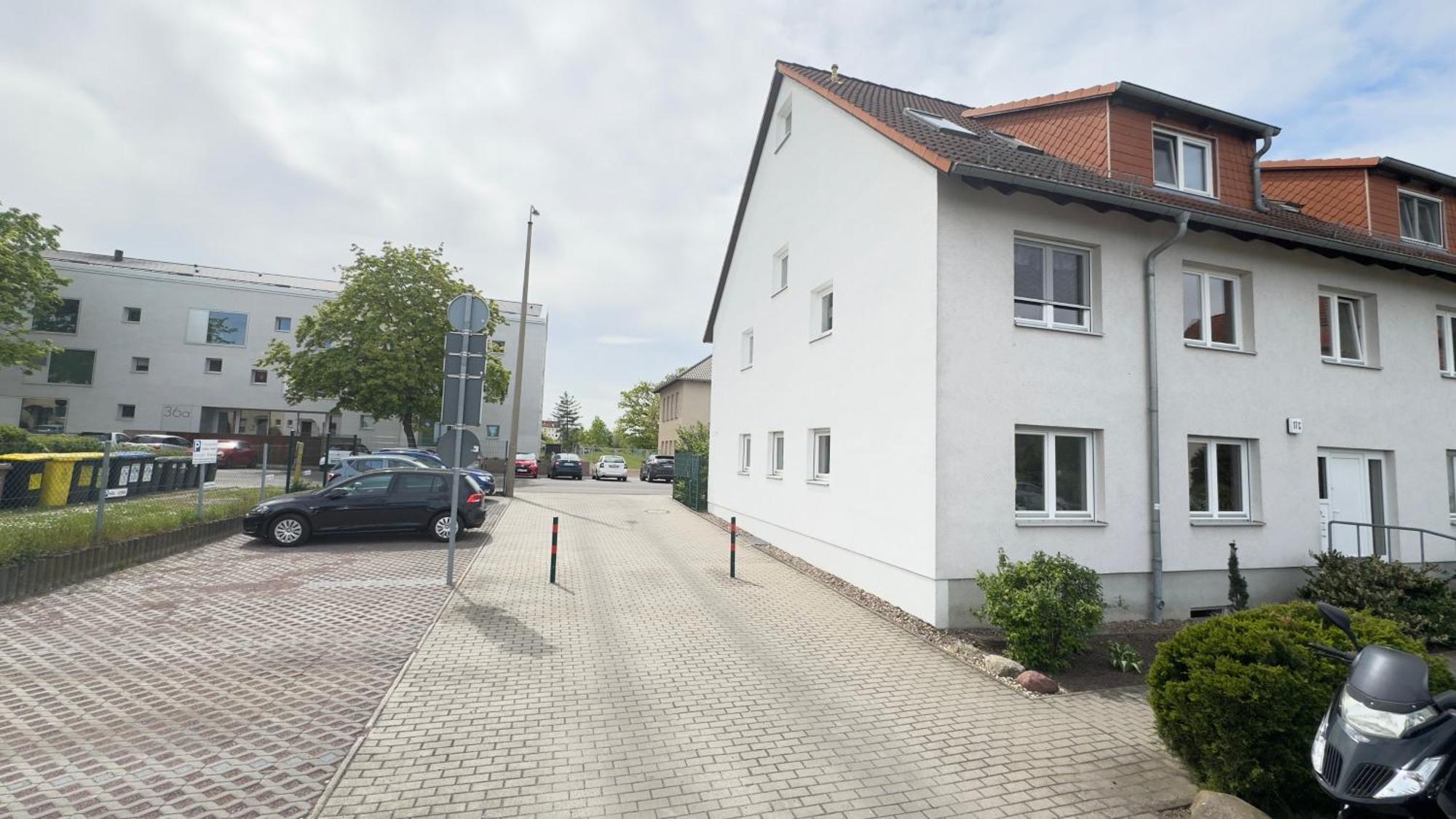 Fewo Am Park - 4P, Boxspringbett, Balkon, Smarttv, Gesundbrunnen, Familienfreundlich Halle  Bagian luar foto